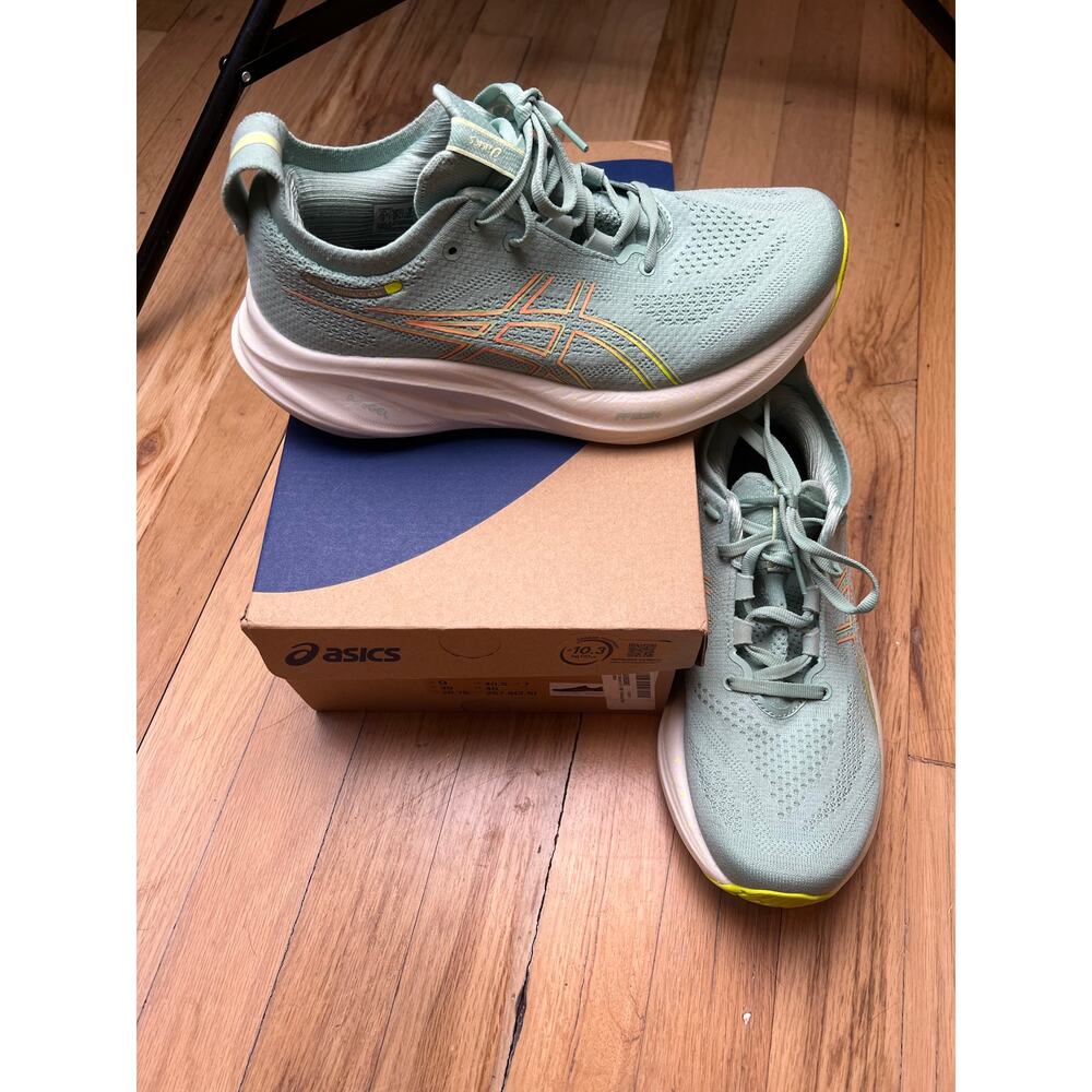 Asics GEL Nimbus 26 Running Shoes Sneakers Light Celadon Safety Yellow Women's 8 - Picture 2 of 13